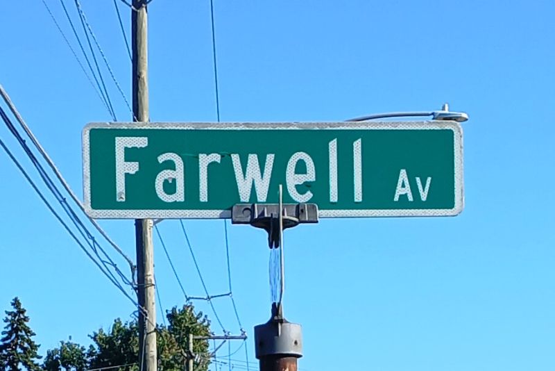 File:Farwell Avenue.jpg